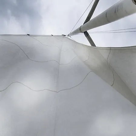 ספינת מלון Vrs - Cost Boat