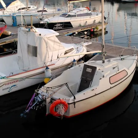 Vrs - Cost Boat Hotel na wodzie Leça da Palmeira