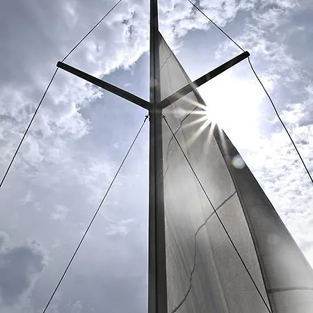 Bådhotel Vrs - Cost Boat