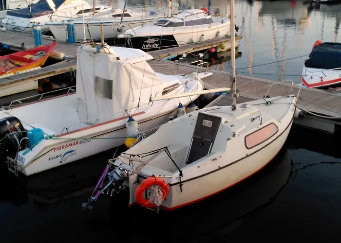 Vrs - Cost Boat 보트호텔 레카다팔메이라